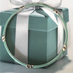Tiffany & Co Blue Enamel X Kiss Love Bangle Sterling Silver 8 Inches